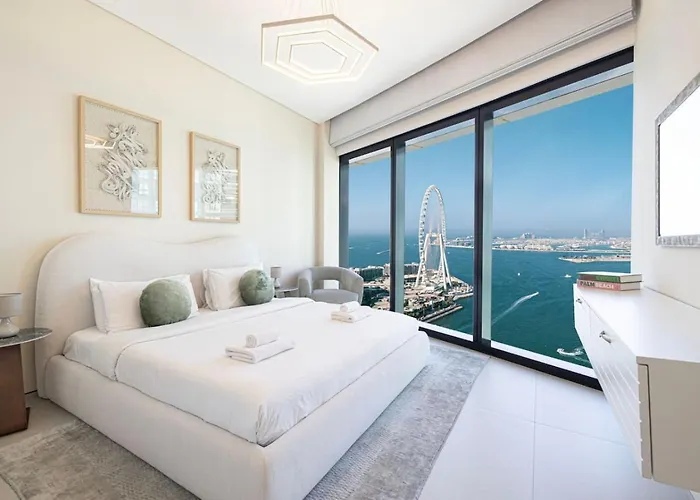 Ultra Luxury 3Bdr Address Residence, By Only Stays