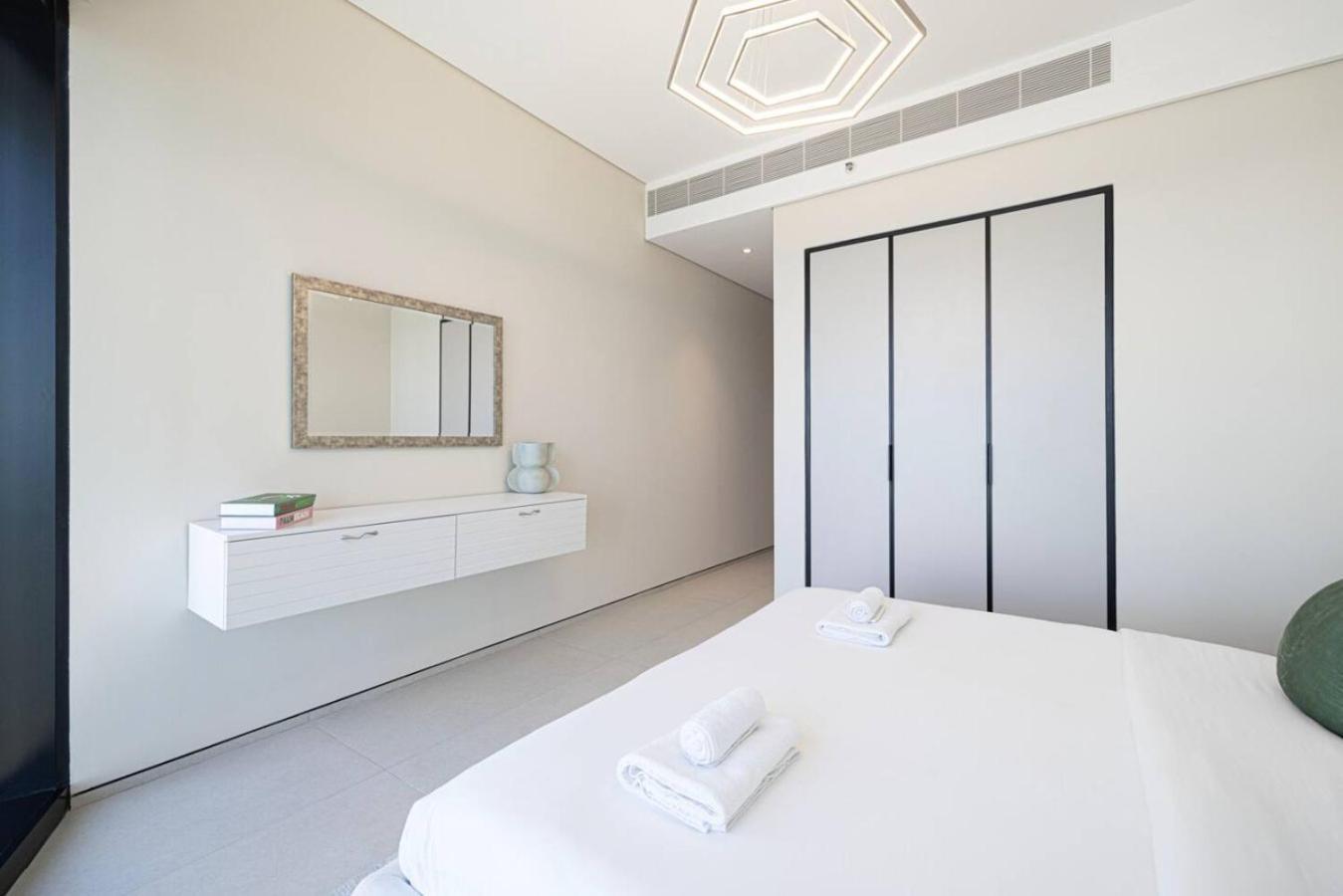 Ultra Luxury 3bdr Address Residence, By Only *