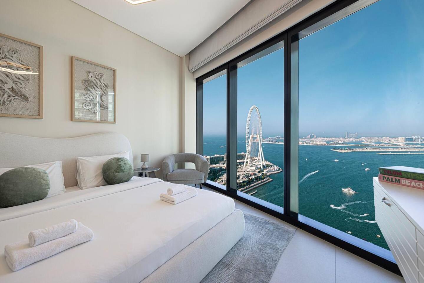 Ultra Luxury 3bdr Address Residence, By Only Apartment
