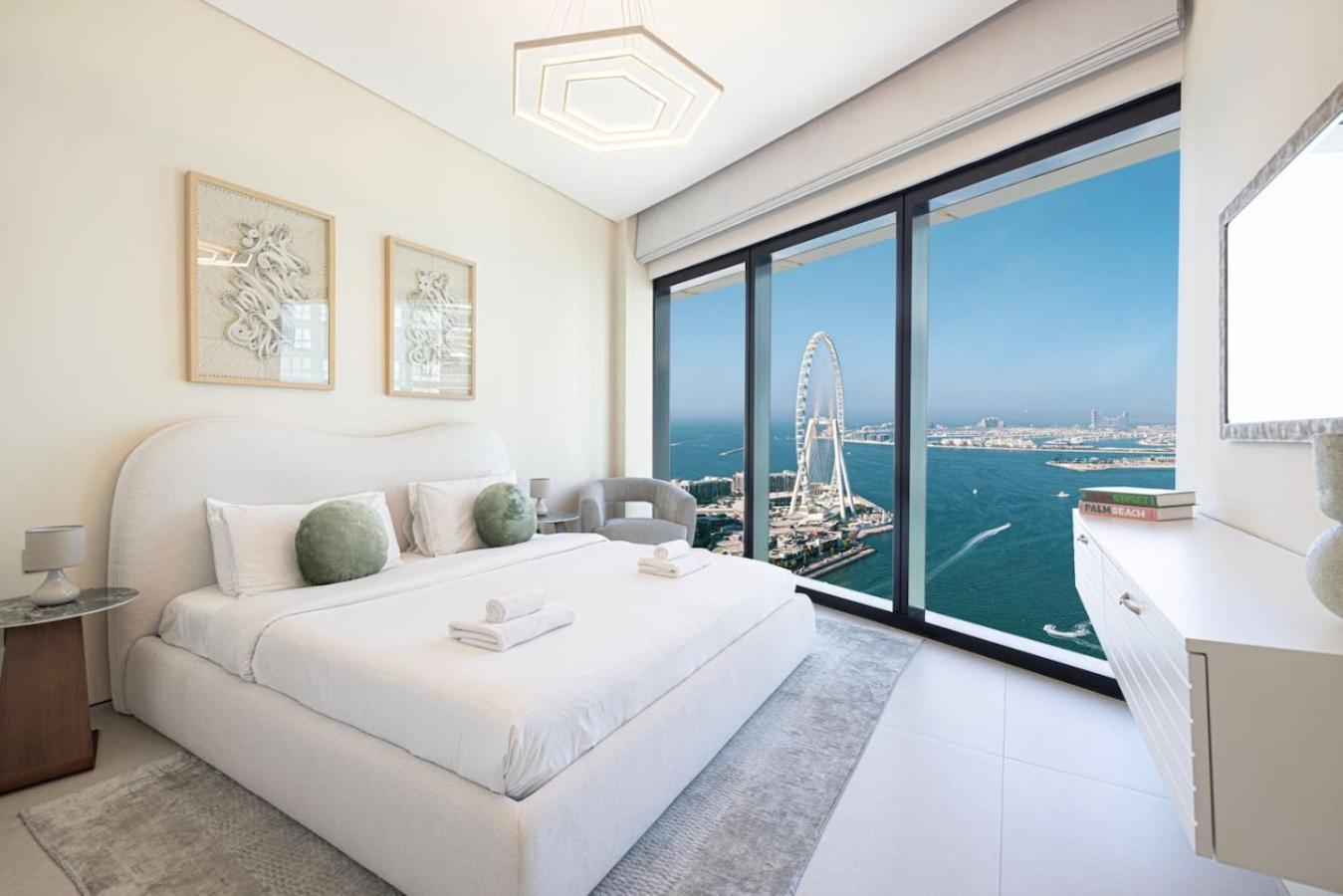 Ultra Luxury 3bdr Address Residence, By Only Apartment